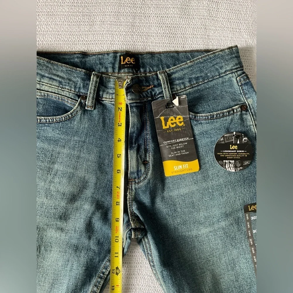 Lee these slim